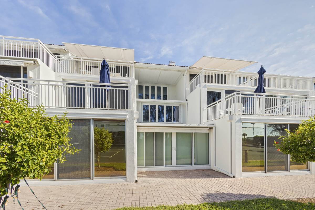 Club Longboat #334 on Longboat Key by RVA Club Longboat #334 on Longboat Key by RVA